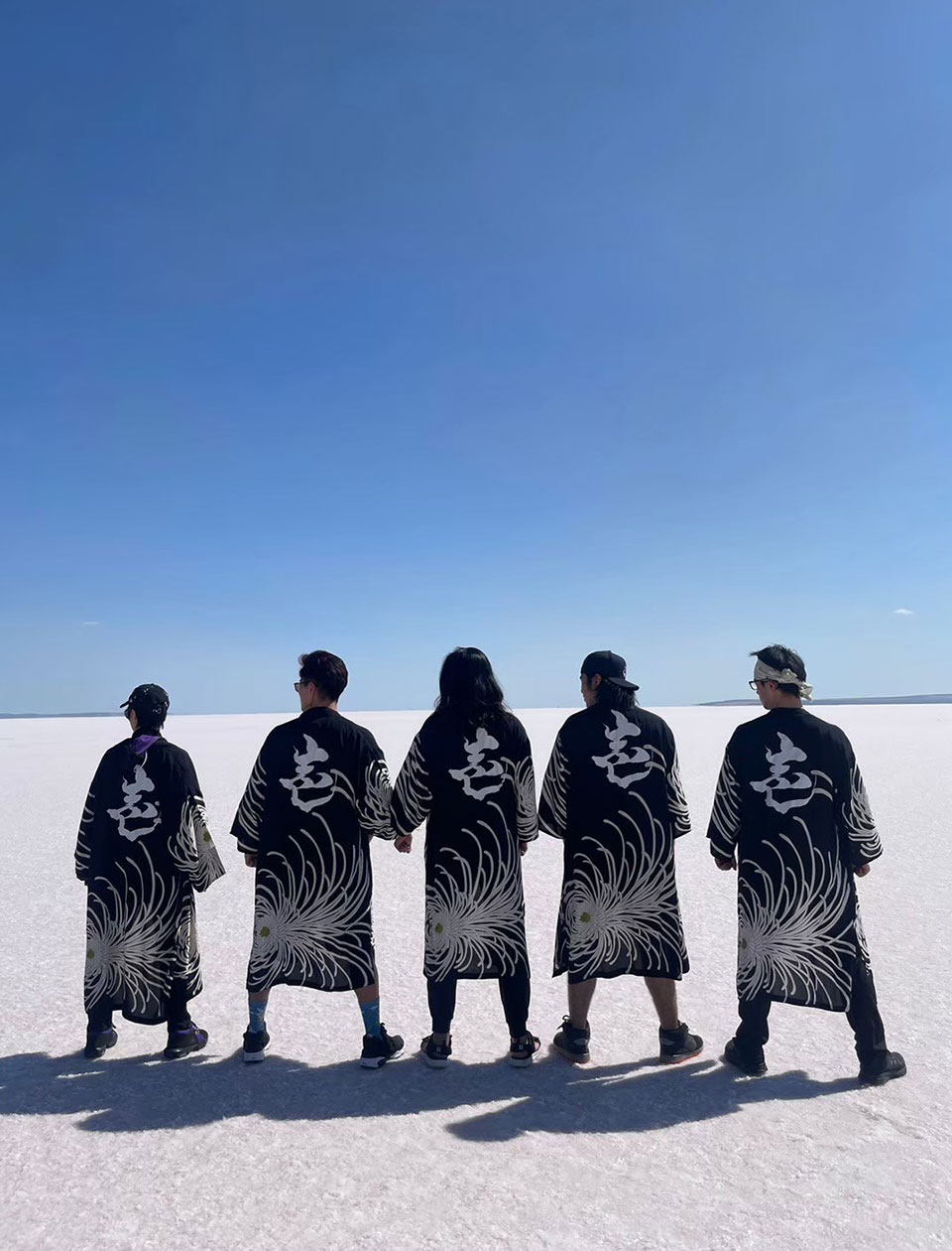 5人のお侍 lake-tuz-katanayaichi.jpg