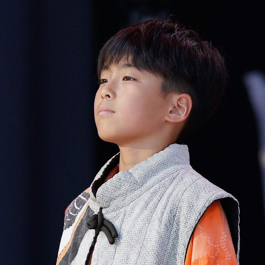 ARATA(幼少の豊臣秀頼役)