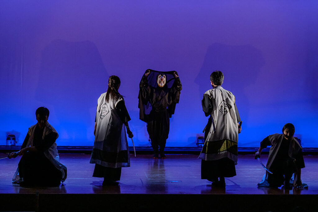 キツネ　侍と忍者の戦